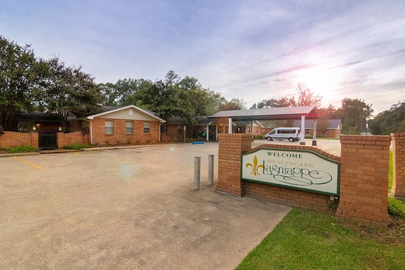 LAGNIAPPE HEALTHCARE nursing home in BASTROP, LA - Photo 3 of 10