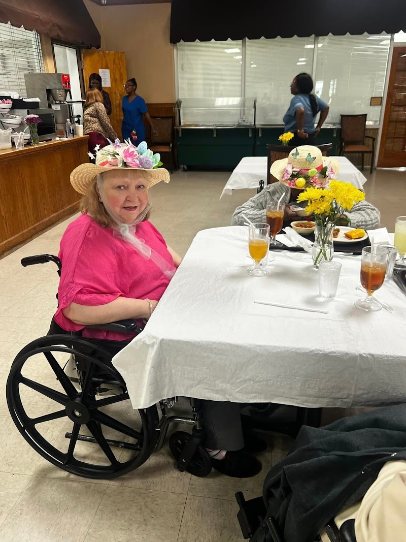 OAK WOODS HOME FOR THE ELDERLY nursing home in MER ROUGE, LA - Photo 3 of 5