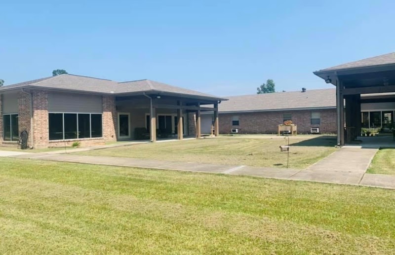 HIGH HOPE CARE CENTER nursing home in SULPHUR, LA - Photo 2 of 2