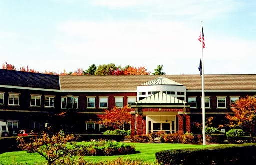 CEDARS NURSING CARE CENTER nursing home in PORTLAND, ME - Photo 5 of 10