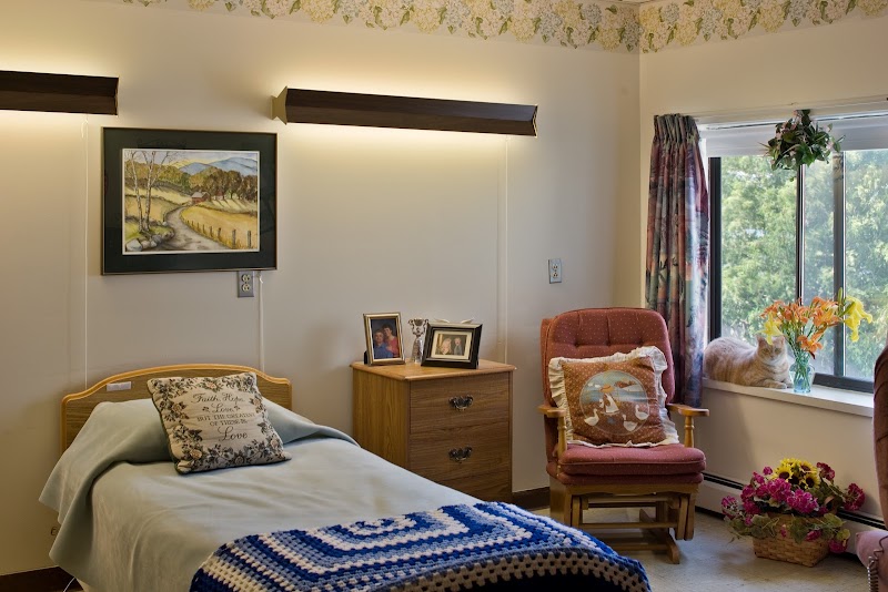 SANDY RIVER CENTER nursing home in FARMINGTON, ME - Photo 4 of 5