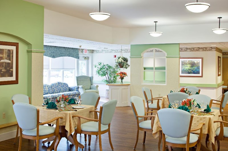 MARSHWOOD CENTER nursing home in LEWISTON, ME - Photo 3 of 10