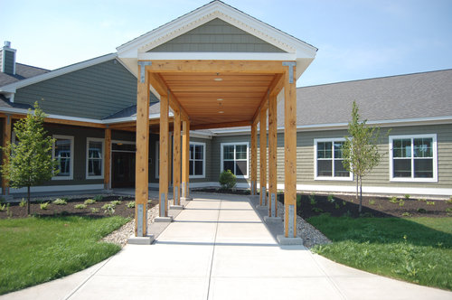 HORIZONS LIVING AND REHAB CENTER nursing home in BRUNSWICK, ME - Photo 2 of 7