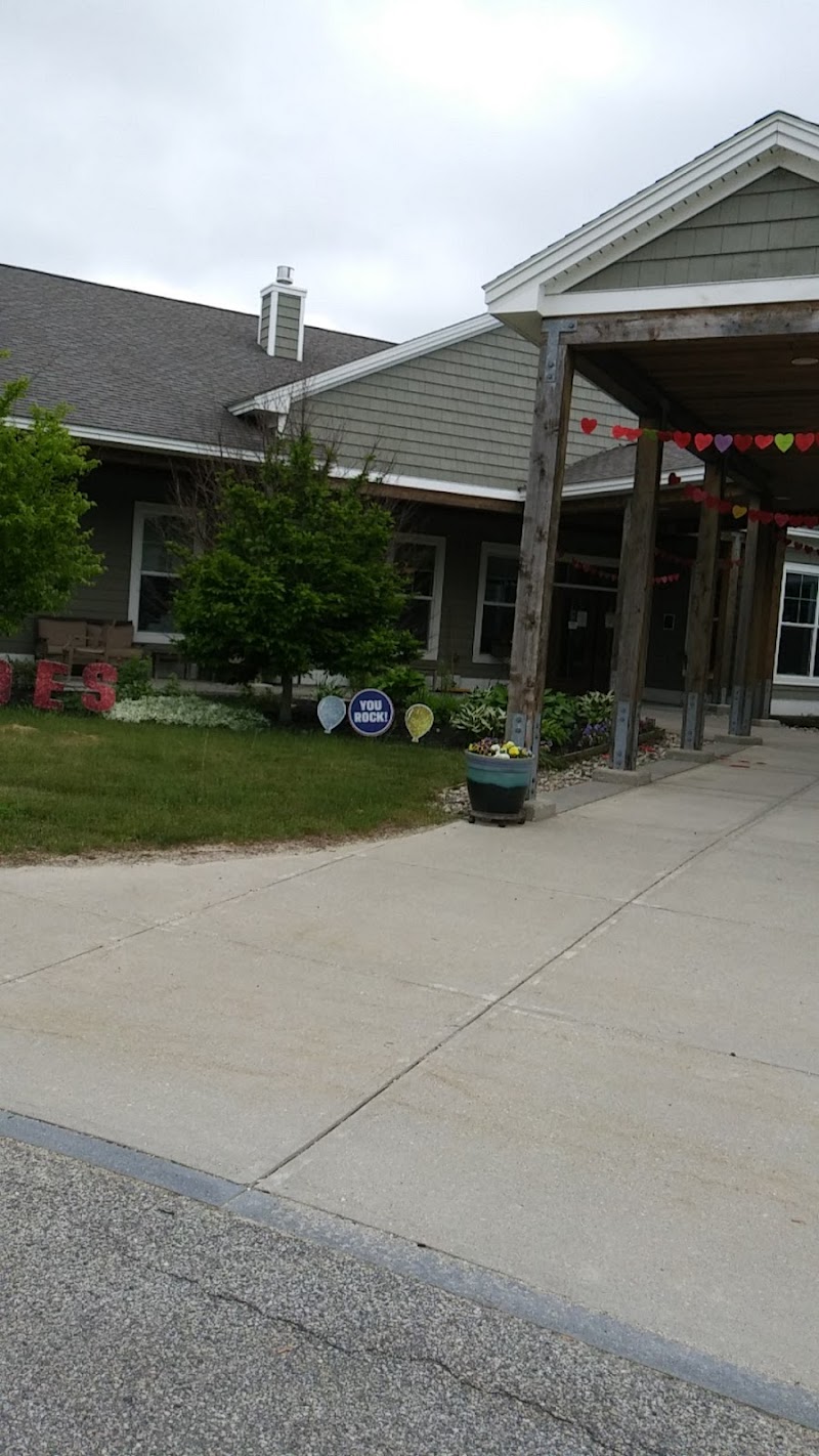 HORIZONS LIVING AND REHAB CENTER nursing home in BRUNSWICK, ME - Photo 5 of 7