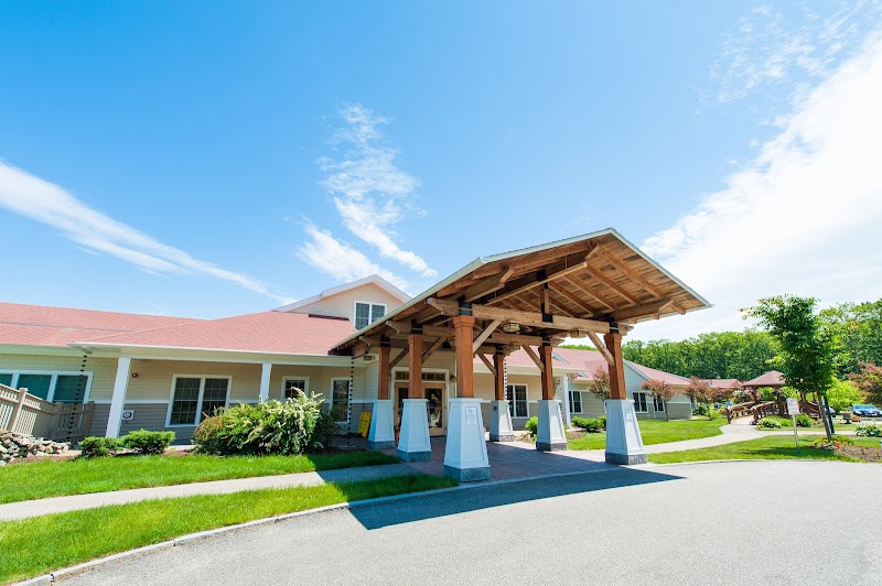 DURGIN PINES nursing home in KITTERY, ME - Photo 5 of 10