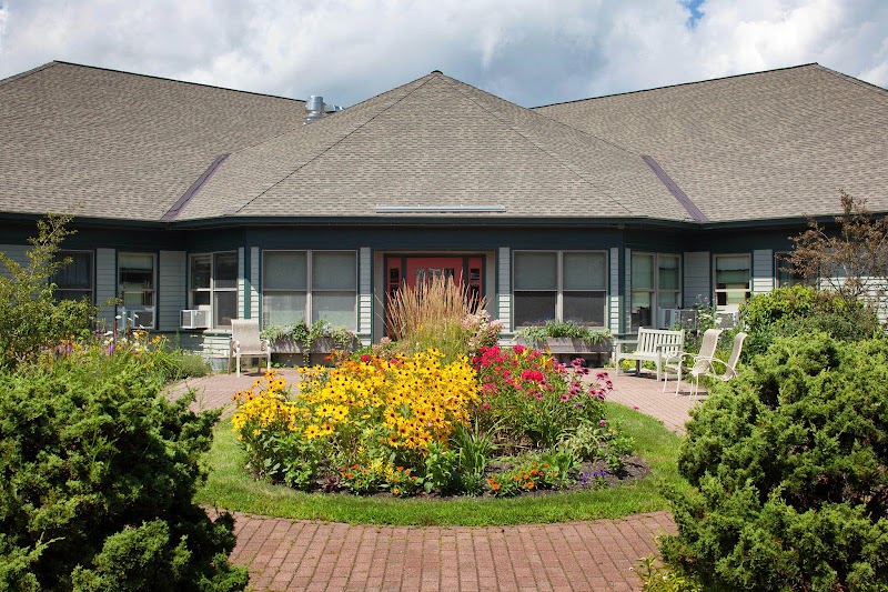 SEDGEWOOD COMMONS nursing home in FALMOUTH, ME - Photo 2 of 5