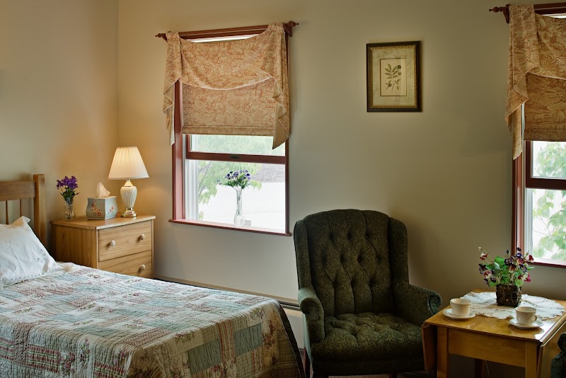 WINDWARD GARDENS nursing home in CAMDEN, ME - Photo 4 of 5