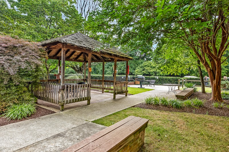 AUTUMN LAKE HEALTHCARE AT ARCOLA nursing home in SILVER SPRING, MD - Photo 3 of 5