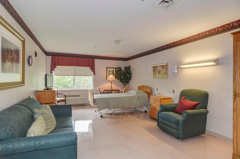 WHITE OAK REHABILITATION AND NURSING CENTER nursing home in HYATTSVILLE, MD - Photo 2 of 5