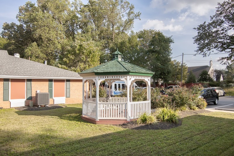 COMPLETE CARE AT SPRINGBROOK nursing home in SILVER SPRING, MD - Photo 4 of 10