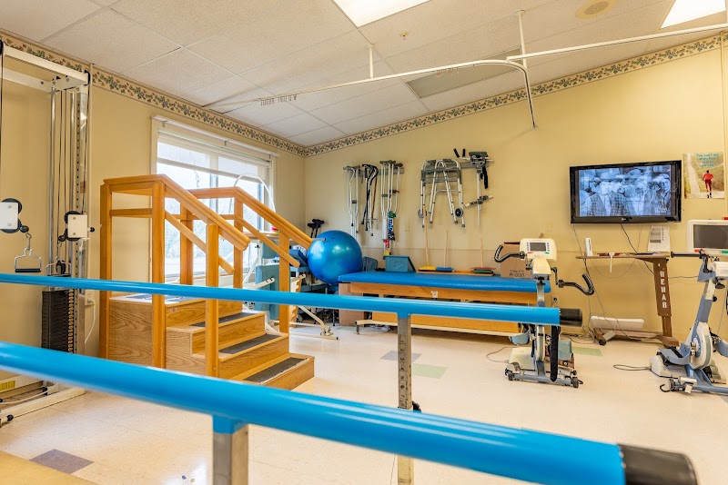 AUTUMN LAKE HEALTHCARE AT HOMEWOOD nursing home in BALTIMORE, MD - Photo 2 of 5