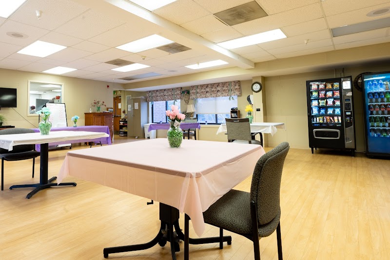 AUTUMN LAKE HEALTHCARE AT CATONSVILLE nursing home in CATONSVILLE, MD - Photo 3 of 5