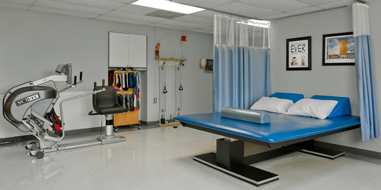 FUTURE CARE OLD COURT nursing home in RANDALLSTOWN, MD - Photo 4 of 10