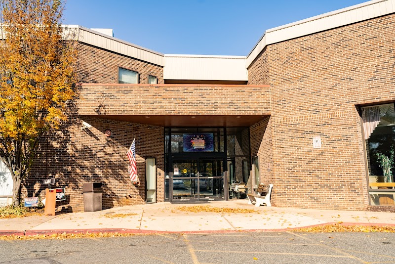 AUTUMN LAKE HEALTHCARE AT PARKVILLE nursing home in BALTIMORE, MD - Photo 4 of 5