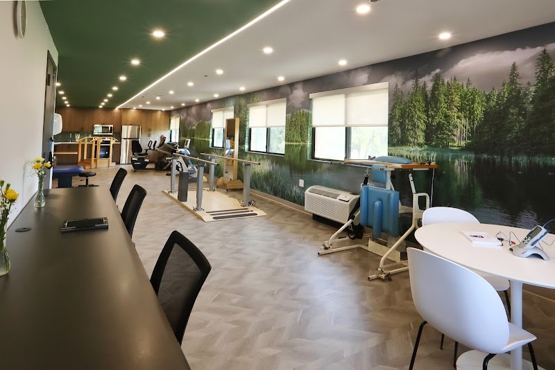 COMPLETE CARE AT HERITAGE LLC nursing home in DUNDALK, MD - Photo 3 of 5