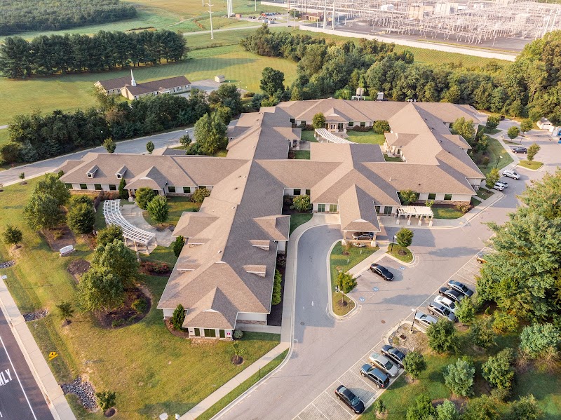 AUTUMN LAKE HEALTHCARE AT WAUGH CHAPEL nursing home in GAMBRILLS, MD - Photo 4 of 10