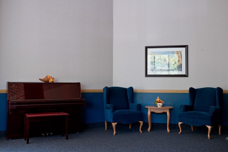 AUTUMN LAKE HEALTHCARE AT CHERRY LANE nursing home in LAUREL, MD - Photo 2 of 10