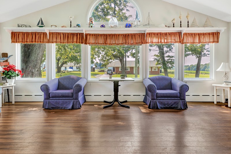 AUTUMN LAKE HEALTHCARE AT CALVERT MANOR nursing home in RISING SUN, MD - Photo 4 of 5