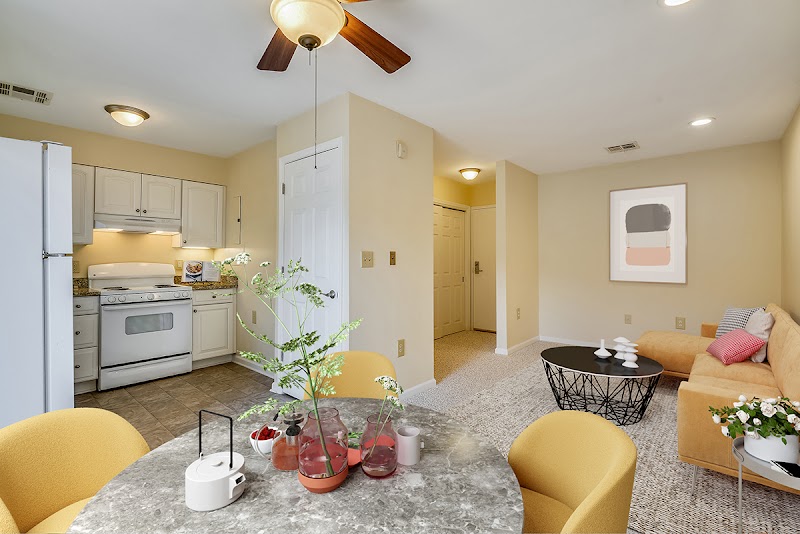 RESORTS OF AUGSBURG nursing home in BALTIMORE, MD - Photo 5 of 5