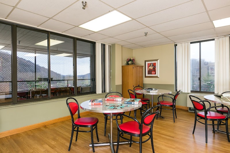 ALLEGANY HEALTH NURSING AND REHAB nursing home in CUMBERLAND, MD - Photo 4 of 10