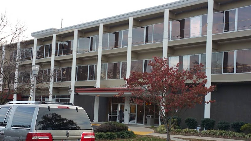 CLINTON HEALTHCARE  CENTER nursing home in CLINTON, MD - Photo 2 of 5