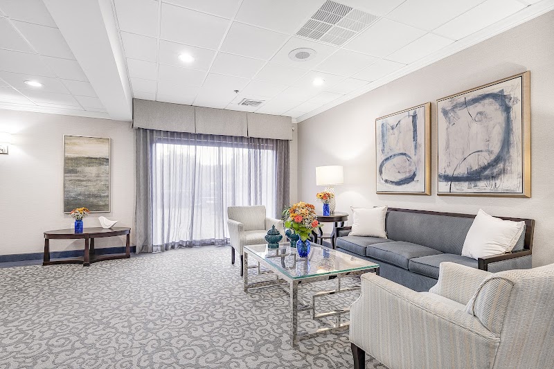 CARRIAGE HILL BETHESDA nursing home in BETHESDA, MD - Photo 2 of 5