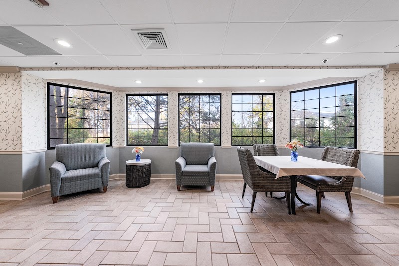 CARRIAGE HILL BETHESDA nursing home in BETHESDA, MD - Photo 4 of 5