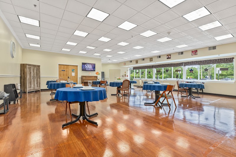 AUTUMN LAKE HEALTHCARE AT BALTIMORE WASHINGTON nursing home in GLEN BURNIE, MD - Photo 3 of 5