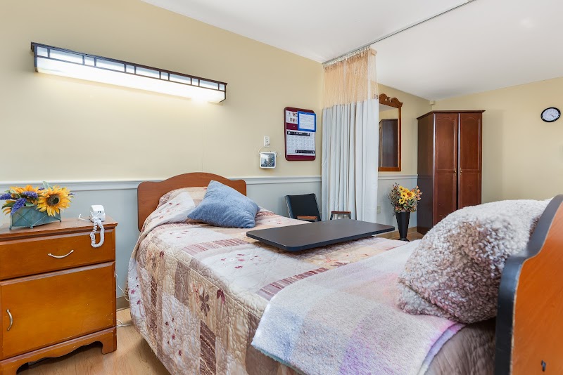 AUTUMN LAKE HEALTHCARE AT BALTIMORE WASHINGTON nursing home in GLEN BURNIE, MD - Photo 5 of 5