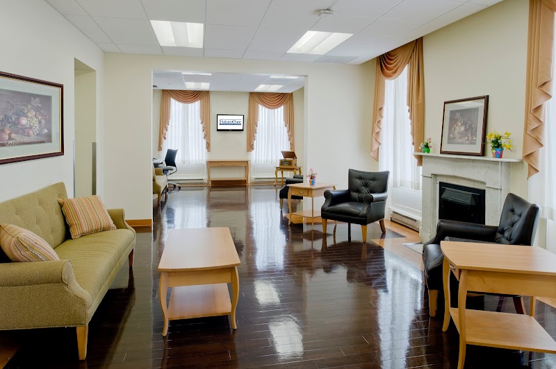 FUTURE CARE CHARLES VILLAGE nursing home in BALTIMORE, MD - Photo 3 of 10