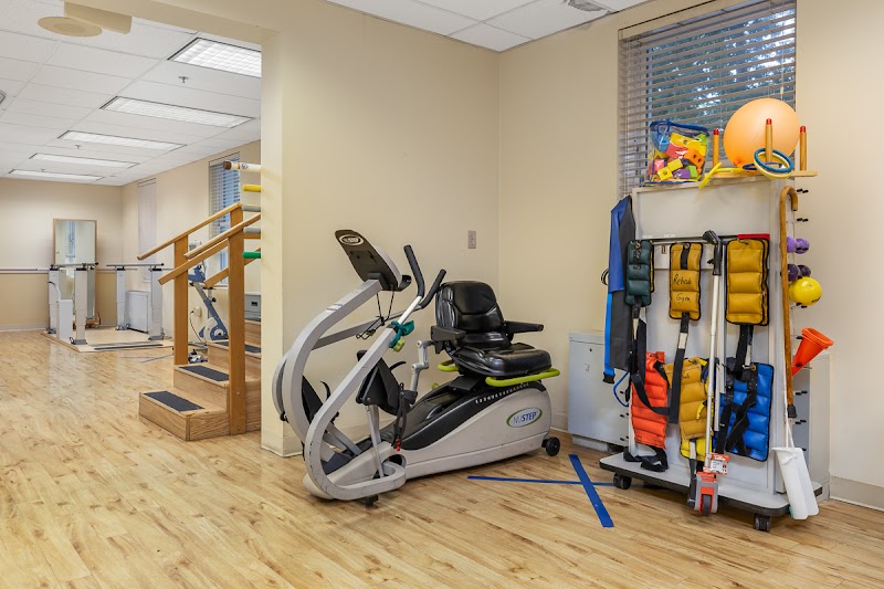 AUTUMN LAKE HEALTHCARE AT SUMMIT PARK nursing home in CATONSVILLE, MD - Photo 3 of 5