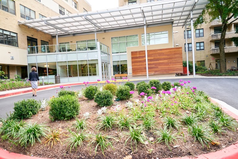 RESIDENCES AT VANTAGE POINT nursing home in COLUMBIA, MD - Photo 2 of 10