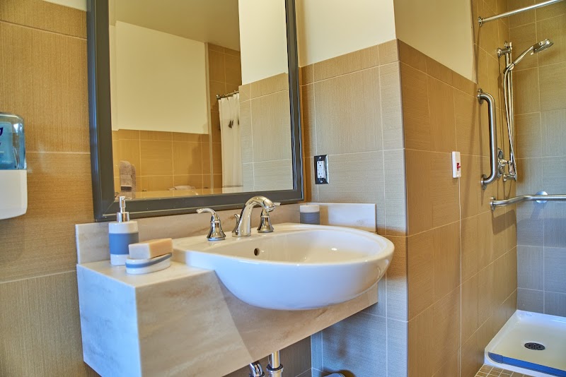 RESIDENCES AT VANTAGE POINT nursing home in COLUMBIA, MD - Photo 4 of 10