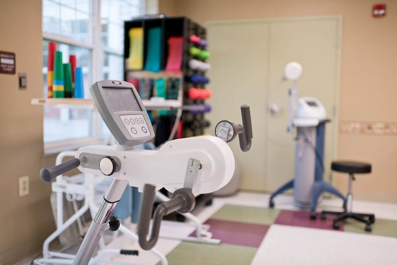 AUTUMN LAKE HEALTHCARE AT ARLINGTON WEST nursing home in BALTIMORE, MD - Photo 4 of 5