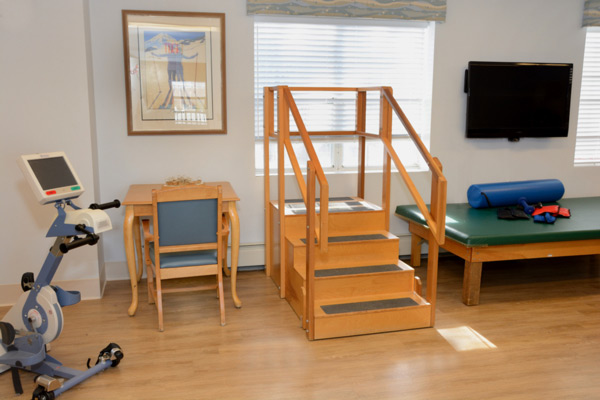 JOHN SCOTT HOUSE NURSING & REHABILITATION CENTER nursing home in BRAINTREE, MA - Photo 3 of 10