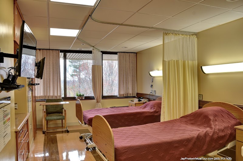 JEWISH HEALTHCARE CENTER nursing home in WORCESTER, MA - Photo 4 of 10
