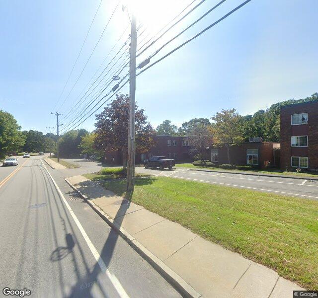 PLYMOUTH REHABILITATION & HEALTH CARE CENTER nursing home in PLYMOUTH, MA - Photo 2 of 2