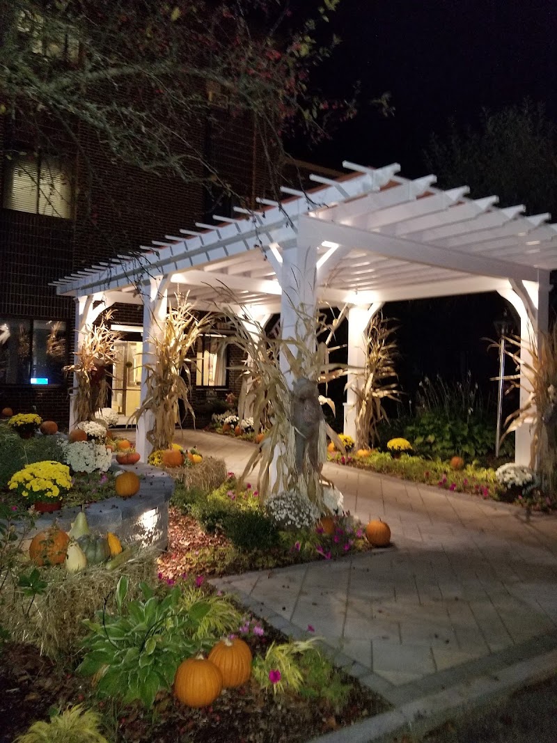 CARE ONE AT NORTHAMPTON nursing home in NORTHAMPTON, MA - Photo 4 of 5