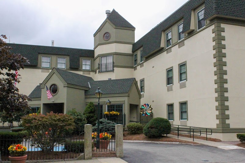 BRANDON WOODS OF NEW BEDFORD nursing home in NEW BEDFORD, MA - Photo 2 of 5