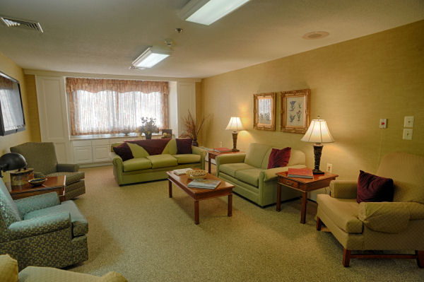 DAY BROOK VILLAGE SENIOR LIVING nursing home in HOLYOKE, MA - Photo 4 of 5