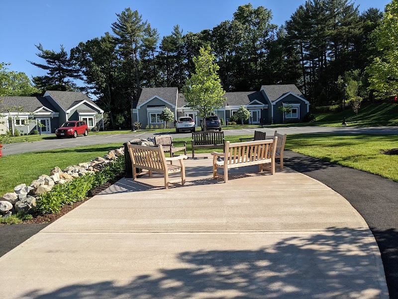 CARLETON-WILLARD VILLAGE RETIREMENT & NURSING CTR nursing home in BEDFORD, MA - Photo 2 of 4