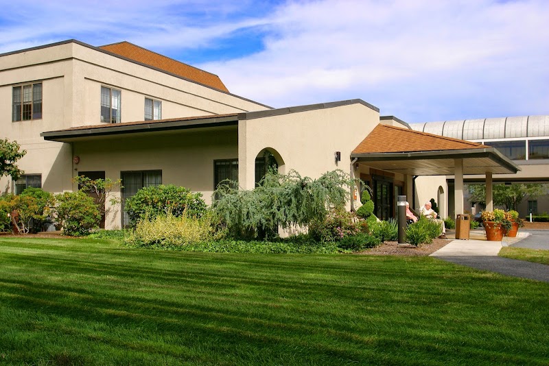 BEAUMONT REHAB & SKILLED NURSING CTR - WESTBORO nursing home in WESTBOROUGH, MA - Photo 3 of 10