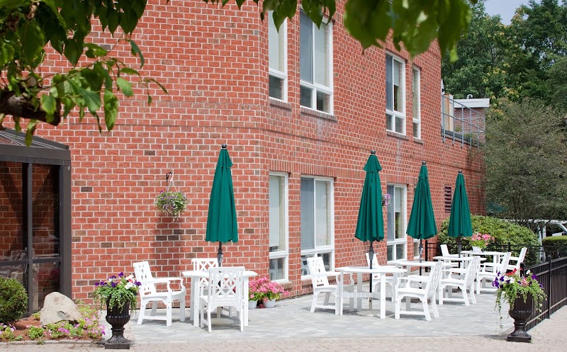 ANDOVER MANOR REHAB AND NURSING nursing home in ANDOVER, MA - Photo 2 of 5