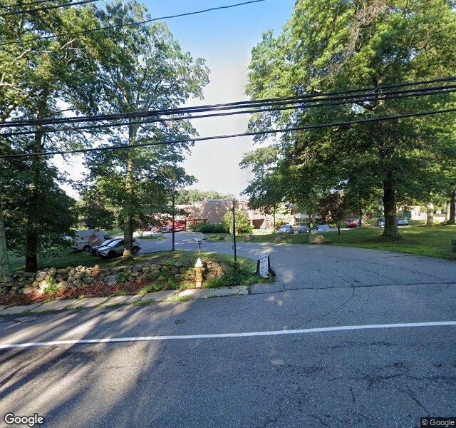 BLACKSTONE VALLEY HEALTH AND REHABILITATION nursing home in WHITINSVILLE, MA - Photo 5 of 5