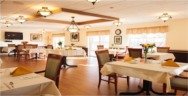 MILL TOWN HEALTH AND REHABILITATION nursing home in AMESBURY, MA - Photo 4 of 5