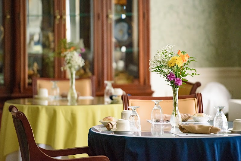 OAKS, THE nursing home in NEW BEDFORD, MA - Photo 4 of 10