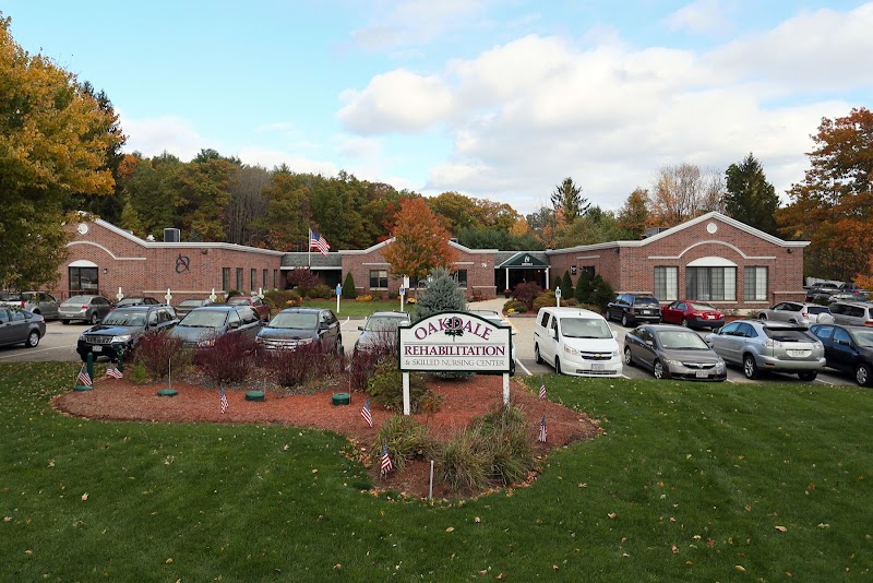 OAKDALE REHABILITATION & SKILLED NURSING CENTER nursing home in WEST BOYLSTON, MA - Photo 2 of 10