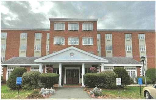 REGALCARE AT GREENFIELD nursing home in GREENFIELD, MA - Photo 4 of 5