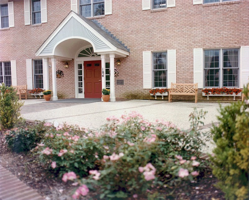 JML CARE CENTER  INC nursing home in FALMOUTH, MA - Photo 4 of 7