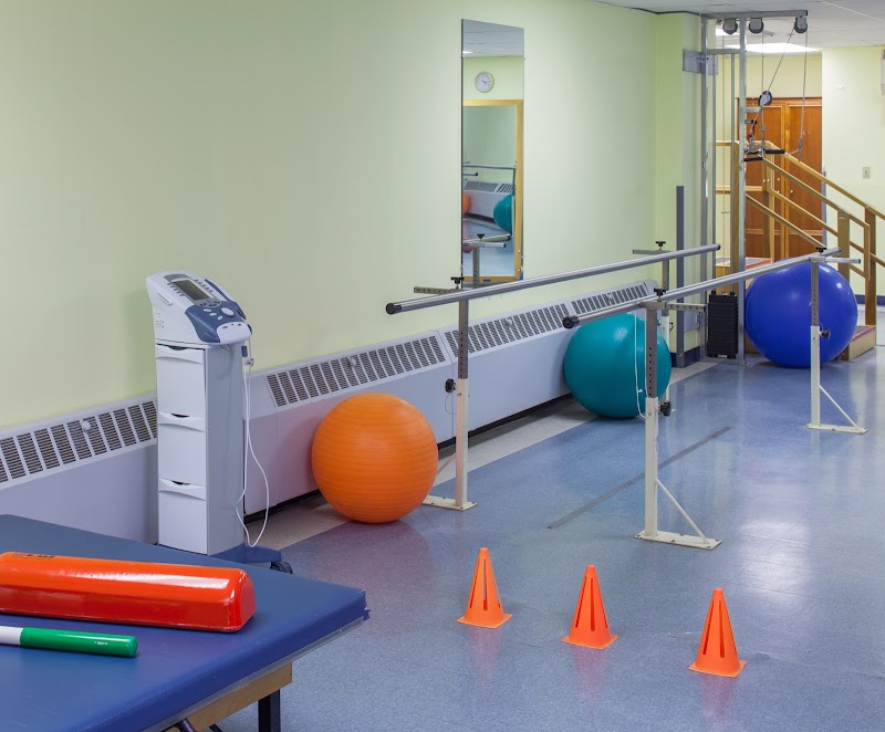 VANTAGE AT WESTFIELD LLC nursing home in WESTFIELD, MA - Photo 4 of 5